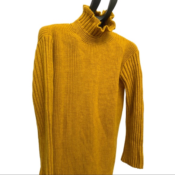 Fall yellow sweater dress - Picture 4 of 4